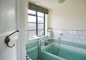 The Control Tower Vegetarian B&B