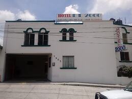 Hotel El 2000
