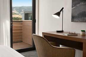 La Quinta Inn & Suites by Wyndham San Luis Obispo Downtown