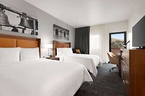 La Quinta Inn & Suites by Wyndham San Luis Obispo Downtown