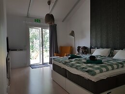 Den Sovande Älgen