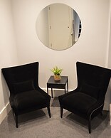 Q8 Boutique Hotel