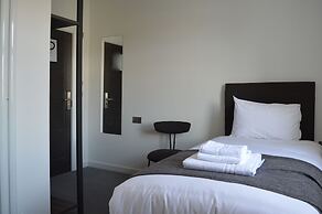Q8 Boutique Hotel