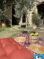 PluVia Boutique Hotel