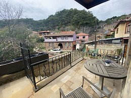 PluVia Boutique Hotel