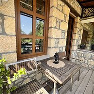 PluVia Boutique Hotel