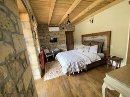 PluVia Boutique Hotel