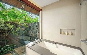 The Lodge at Kukui’ula