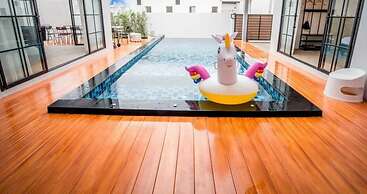 J Pool Villa Huahin