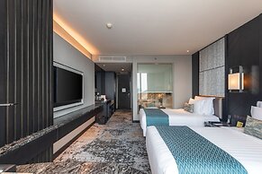 JHL Solitaire Gading Serpong