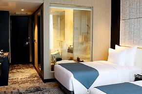 JHL Solitaire Gading Serpong