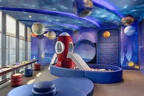 JHL Solitaire Gading Serpong