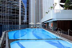 JHL Solitaire Gading Serpong