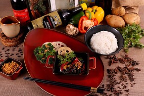 JHL Solitaire Gading Serpong