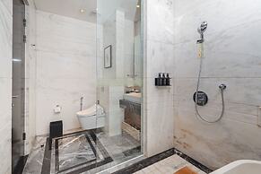 JHL Solitaire Gading Serpong