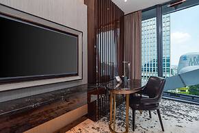 JHL Solitaire Gading Serpong