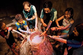 JHL Solitaire Gading Serpong