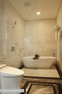 JHL Solitaire Gading Serpong