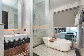 JHL Solitaire Gading Serpong