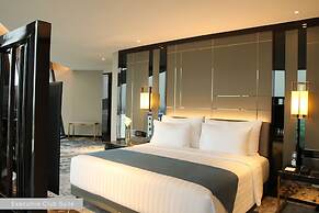 JHL Solitaire Gading Serpong