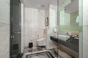 JHL Solitaire Gading Serpong