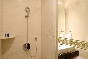 JHL Solitaire Gading Serpong