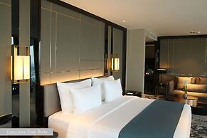 JHL Solitaire Gading Serpong