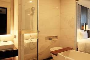 JHL Solitaire Gading Serpong