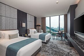 JHL Solitaire Gading Serpong