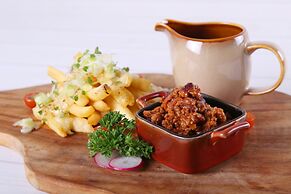 JHL Solitaire Gading Serpong