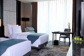 JHL Solitaire Gading Serpong