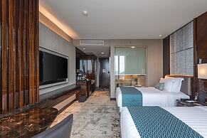 JHL Solitaire Gading Serpong