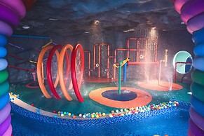 JHL Solitaire Gading Serpong