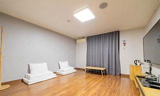 Donghae Gloria Hotel