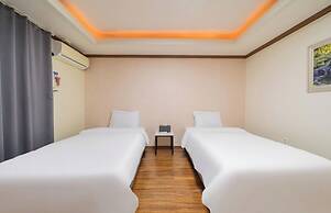 Donghae Gloria Hotel