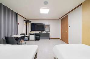 Donghae Gloria Hotel