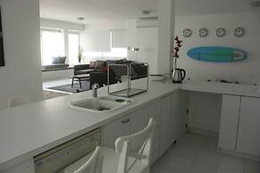 TLV Suites on the beach