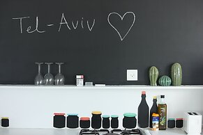 TLV Suites on the beach