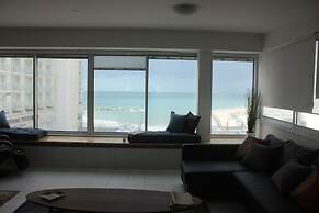 TLV Suites on the beach