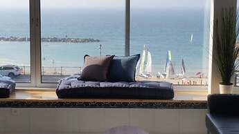 TLV Suites on the beach