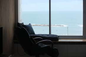 TLV Suites on the beach