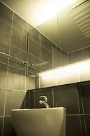 Urban Art Stay - Hostel