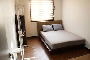 Urban Art Stay - Hostel