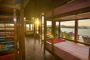 One Tree Hill - Hostel