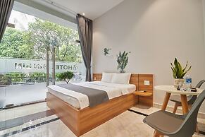 Bin Bin Hotel 2 - Near Him Lam D7