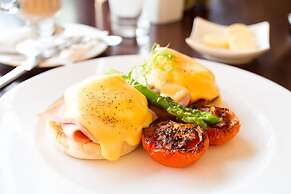 Lotusama Hanoi Hotel