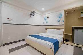 BinBin Hotel 5 - Near Lotte Mart D7