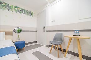 BinBin Hotel 5 - Near Lotte Mart D7