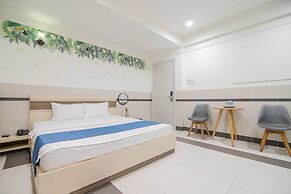 BinBin Hotel 5 - Near Lotte Mart D7