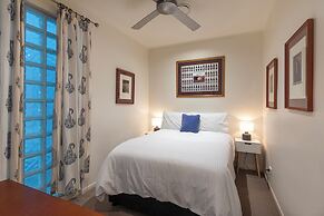 Pavillion 17 - Waterfront Spacious 4 Bedroom With Own Inground Pool An